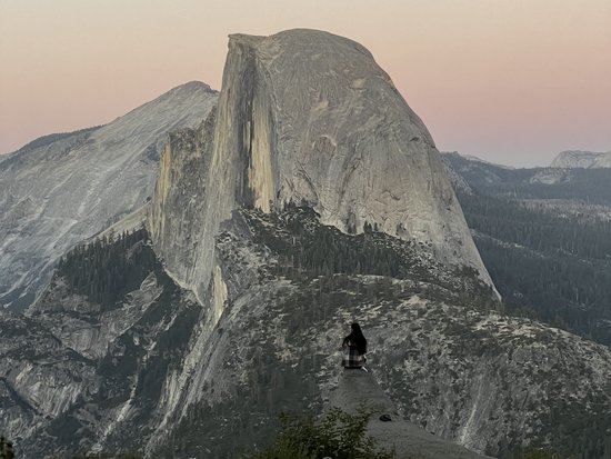 Der Yosemite mit wunderschönem Himmel